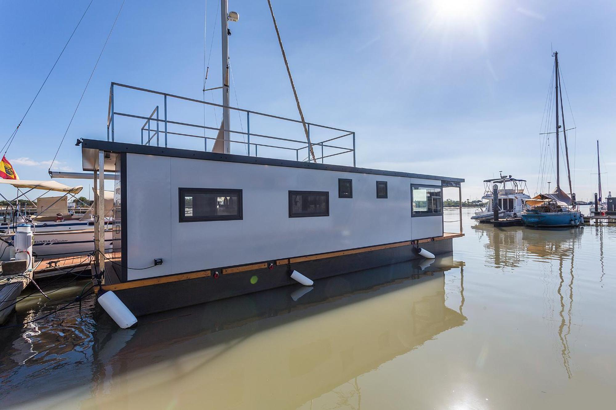 Azvalia Luxury Casa Barco New York And Texas-Unique Houseboat Experience Hotel El Puerto de Santa Maria Exterior photo