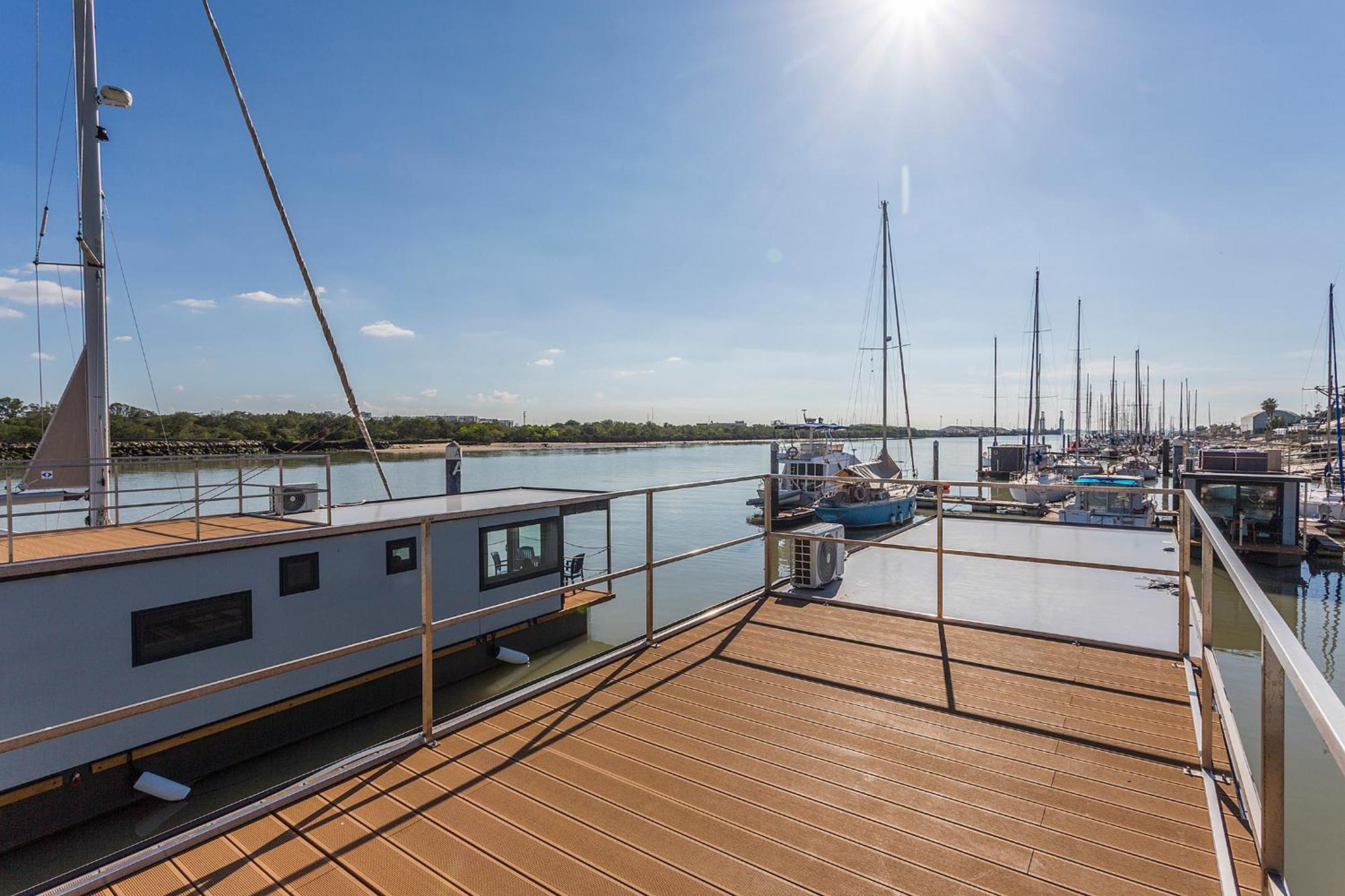 Azvalia Luxury Casa Barco New York And Texas-Unique Houseboat Experience Hotel El Puerto de Santa Maria Exterior photo