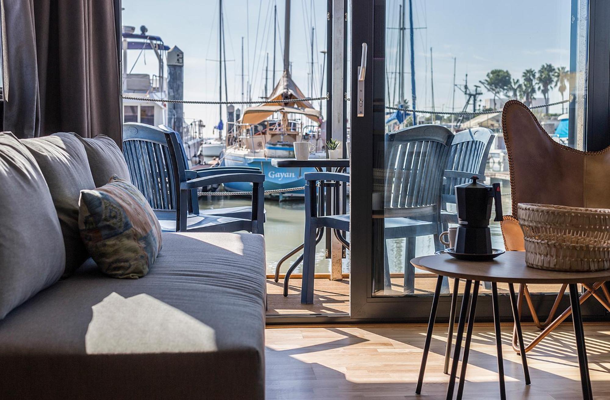 Azvalia Luxury Casa Barco New York And Texas-Unique Houseboat Experience Hotel El Puerto de Santa Maria Exterior photo